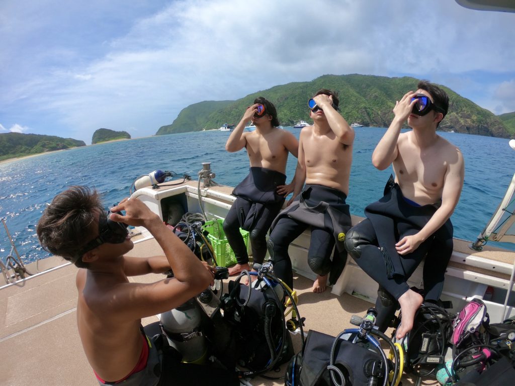 慶良間諸島で体験ダイビング
